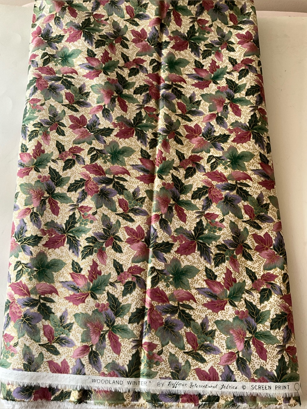 Quilting Sewing Hoffman Intl Fabrics Woodland Winter Cotton 5 Yds Gold Green